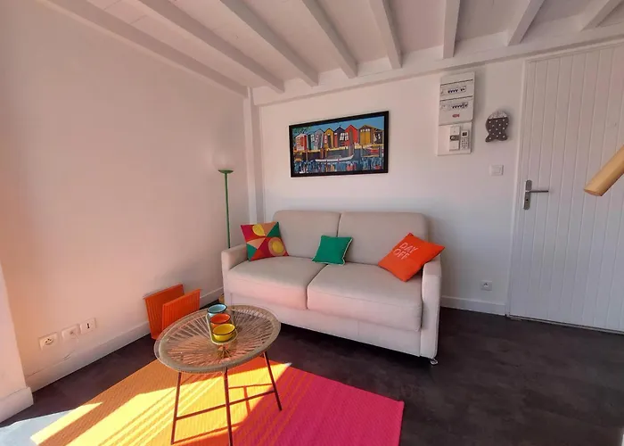 Apartmán Renove A 50m De La Avec Balcon Et Parking - Fr-1-550-78 *
