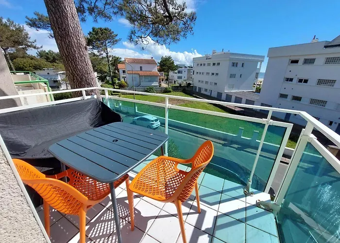 Apartmán Renove A 50m De La Avec Balcon Et Parking - Fr-1-550-78 *